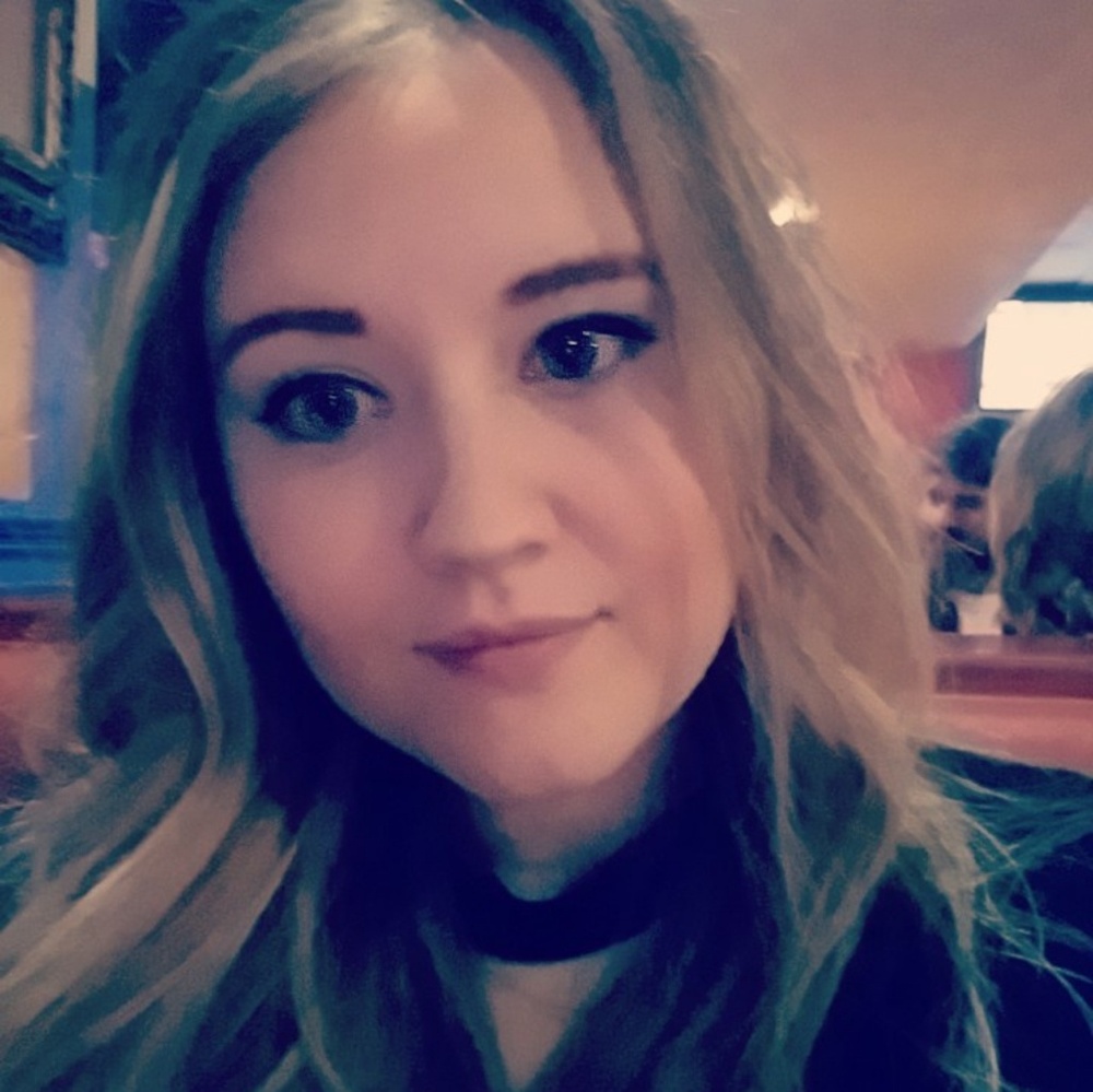 Meet your Posher, Alli